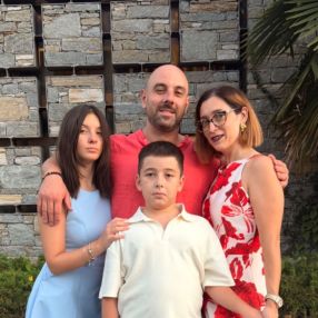 Elisa, Family in Lurate Caccivio
