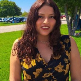 Kerly Priscila, Babysitter a Ponteranica
