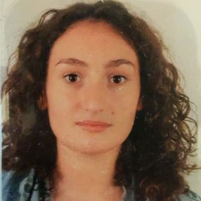 Sara, Babysitter a Piazza Armerina