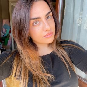 Laura, Babysitter a Santa Maria Nuova