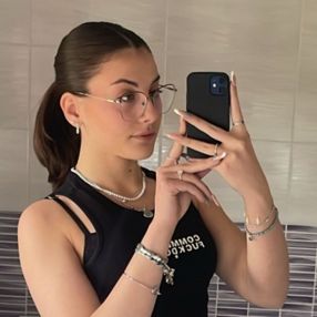 Sofia, Babysitter a Malnate