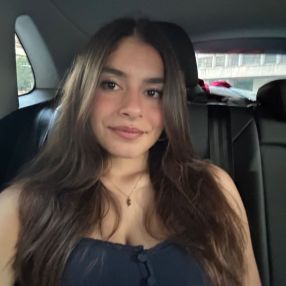 Giulia, Babysitter in Isola delle Femmine