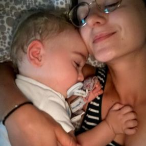 Mirela, Famiglia a Pianezza