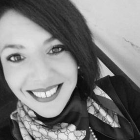 Sarah, Babysitter a Piano di Sorrento