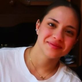 Vittoria, Babysitter in San Mauro Pascoli
