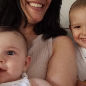 Laura, Famiglia a Riccione