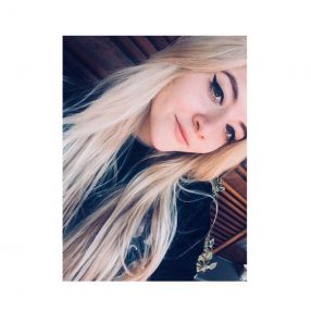 Lucrezia, Babysitter a Gallarate