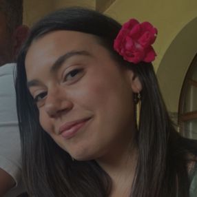 Emily, Babysitter in San Pietro