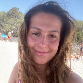 Valeria, Babysitter a Monserrato