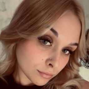 Giada, Babysitter a Liscate