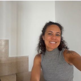 Thais, Babysitter a Bergamo