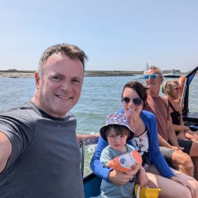 Louise, Famiglia a Sestri Levante
