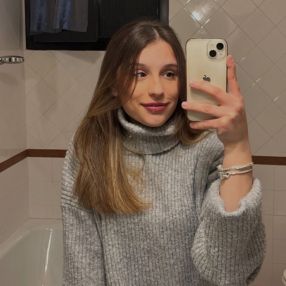 Martina, Babysitter in Riano