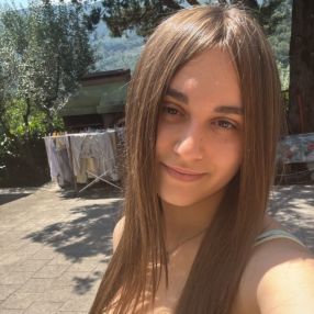 Carolina, Babysitter a Vaiano