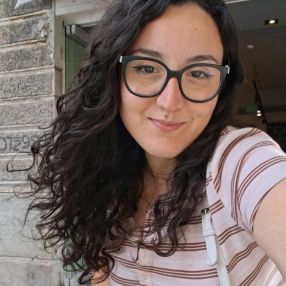 Irene, Babysitter in Venegono superiore