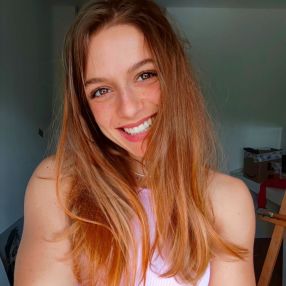 Greta, Babysitter in Gessate