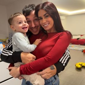 Julyhannha, Family in Provincia di Varese
