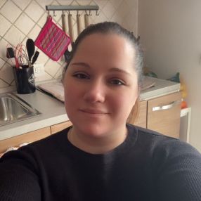 Simona, Babysitter a Torrile