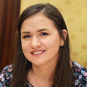 Ana Maria, Babysitter a Valle Martella