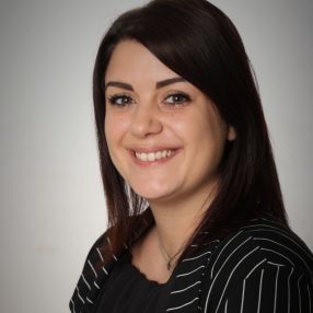 Valentina, Babysitter a Sulmona