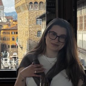 Beatrice, Babysitter a Rivarolo Canavese