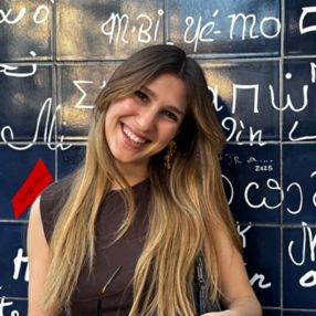 Giusy, Babysitter a Milazzo