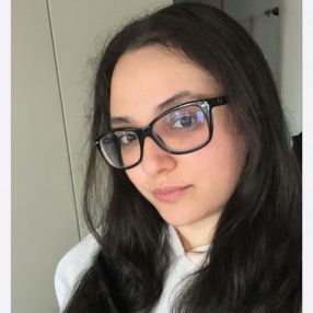 Giulia, Babysitter a Ascoli Piceno