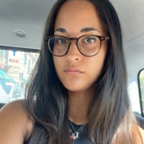 Aurora, Babysitter in Provincia di Pordenone