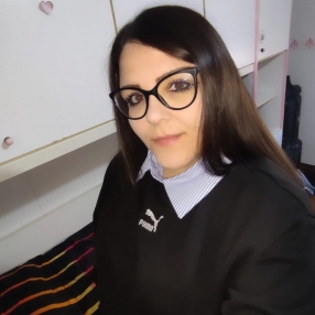 Adriana, Babysitter a Cologno Monzese