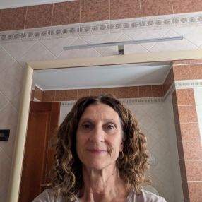 Isabella, Babysitter a Paese