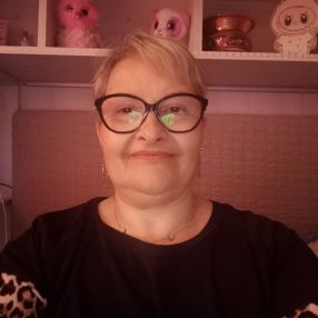 Betty, Babysitter a Gambolò