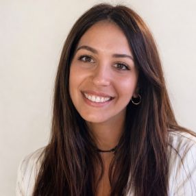 Marika, Babysitter a Adelfia
