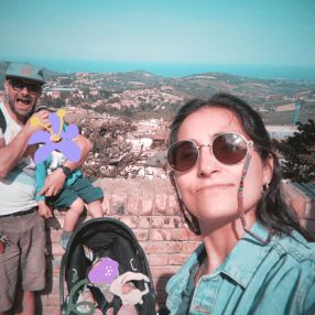 Paola, Famiglia a L'Aquila