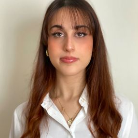 Silvia, Babysitter a Pescia