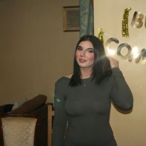 Noemi, Babysitter a Faro Superiore