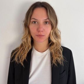 Chiara, Babysitter a Lesmo