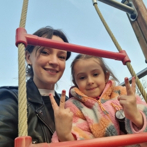 Anna, Famiglia a Saronno