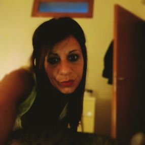 Veronica, Babysitter a Cerreto Guidi