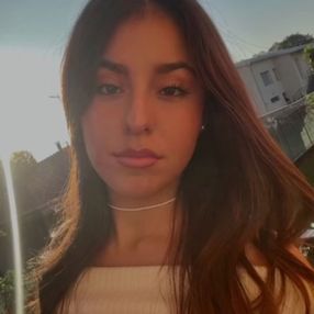 Genny, Babysitter a Paderno D'adda