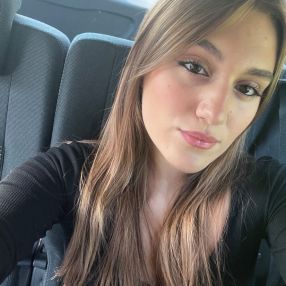 Alessia, Babysitter a Fenegrò