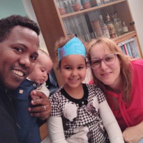 Floriana, Famiglia a Milano