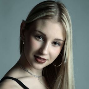 Francesca, Babysitter a Voghiera