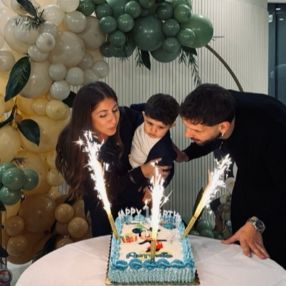 Adriana, Famiglia a Maddaloni