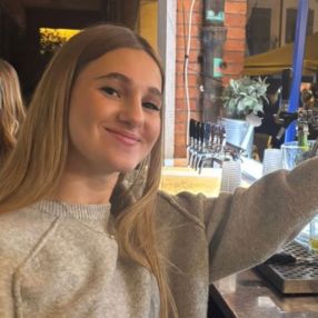 Sofia, Babysitter a Arsego