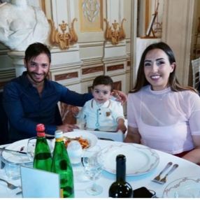 Roberta, Famiglia a Contrada