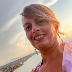 Daniela, Babysitter a Carini