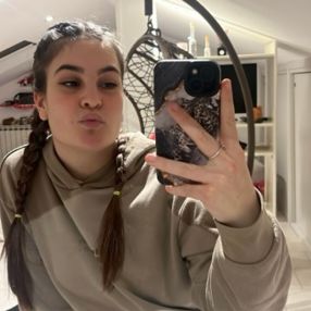 Sofia, Babysitter in Massarosa