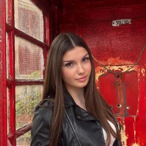 Arianna, Babysitter a Ronco Briantino