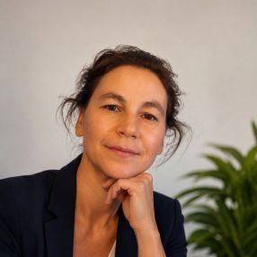 Daniela mariana, Babysitter in Formello
