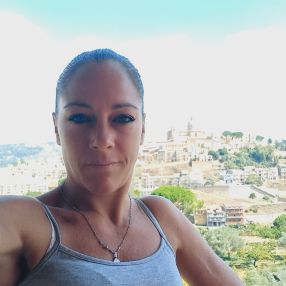 Vincenza, Babysitter in Monreale